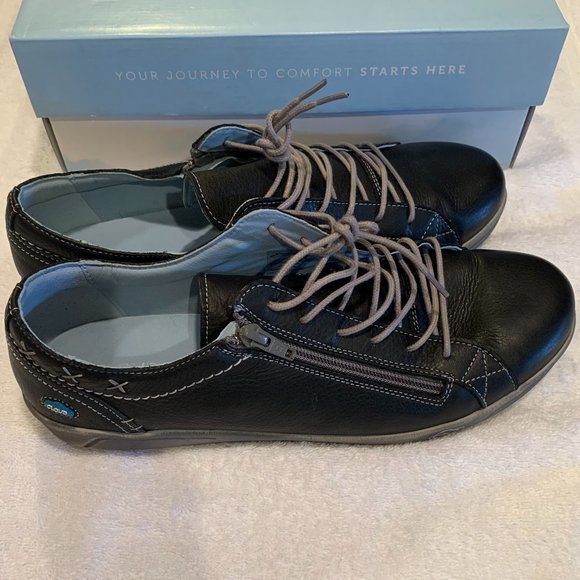 CLOUD Aika Black Brushed Sole Sneaker - Picture 6 of 6